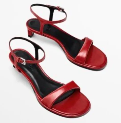 Massimo Dutti Sandalias rojas de piel 