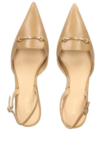 Zapatos de tacón destalonados beige de Michael Kors